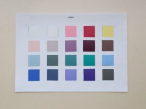 外壁塗装の色見本シート